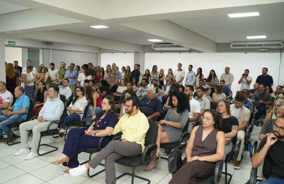 Prefeitura de Catalão empossa novos profissionais da saúde